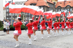 Zdjęcia z wojewódzkich obchodów Święta Narodowego Trzeciego Maja, 98. rocznicy wybuchu III powstania śląskiego oraz 90. urodzin gmachu ŚUW /fot. A. Karendał, A. Księżnik/