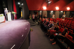 Galeria zdjęć z uroczystości podpisania umowy o współprowadzenie Teatru Dzieci Zagłębia oraz wizyty wicepremiera Glińskiego w ŚUW /fot. A. Karendał/