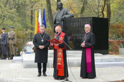 W Warszawie odsłonieto pomnik Wojciecha Korfantego /fot. A.Kucharzewska/