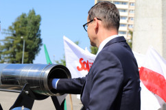 Obchody 41. rocznicy podpisania Porozumienia Jastrzębskiego - złożenie przez premiera M. Morawieckiego listu intencyjnego w kapsule czasu /fot. A. Księżnik/
