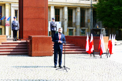 Uroczysty apel z okazji Dnia Flagi Rzeczypospolitej Polskiej