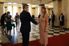 Wręczenie odznaczeń państwowym pracownikom służby zdrowia /fot. A. Księżnik/