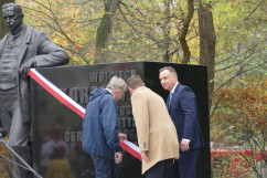 W Warszawie odsłonieto pomnik Wojciecha Korfantego /fot. A.Kucharzewska/