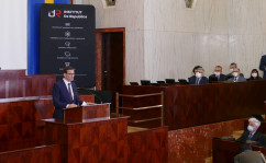 Otwarcie wystawy poświęconej Powstaniom Śląskim w Śląskim Urzędzie Wojewódzkim - przemówienie Prezesa Rady Ministrów podczas konferencji towarzyszącej otwarciu wystawy /fot. B. Szwedowski/