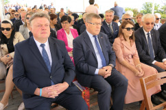 Dożynki Jasnogórskie -  uczestnicy wydarzenia podczas mszy świętej /fot. B. Półrolnik/