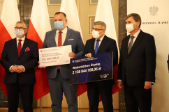 Konferencja prasowa dotycząca Programu Inwestycji Strategicznych - uczestnicy konferencji /fot. A. Księżnik/