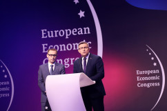 Zdjęcia z pierwszego dnia Europejskiego Kongresu Gospodarczego z udziałem wojewody śląskiego /fot. Anna Karendał/