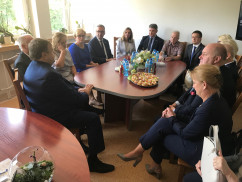 Galeria zdjęć z wizyty wiceminister zdrowia Józefy Szczurek-Żelazko na Podbeskidziu /fot. M. Pryga/