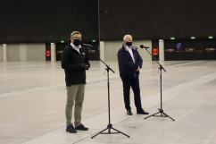Briefing prasowy ws. budowy szpitala tymczasowego w Katowicach /fot. A. Księżnik/