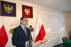 Podpisanie umowy na rozbudowę i doposażenie szpitala MSWiA w Katowicach /fot. A. Kucharzewska/
