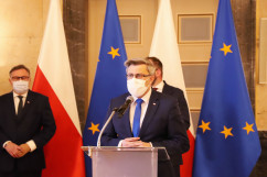 Dodatkowe 25 mln zł na zrównoważony transport w Śląskiem /fot. K. Szczepanek - Wojewoda Śląski podczas przemówienia
