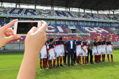 Wizyta premiera Mateusza Morawieckiego na Stadionie im. Ernesta Pohla w Zabrzu /fot. A. Księżnik/