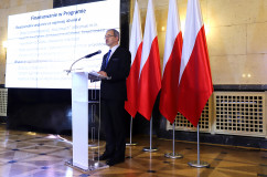 Galeria zdjęć z prezentacji Programu dla Śląska  oraz podpisania umowy w ramach programu Mieszkanie Plus w Śląskim Urzędzie Wojewódzkim /fot. A. Karendał/