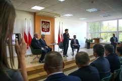 Galeria zdjęć z konferencji prasowej i spotkania z seniorami z udziałem wicepremier Beaty Szydło w Bielsku-Białej /fot. D. Kotlarz/