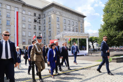 Zdjęcia z centralnych obchodów Święta Wojska Polskiego i 100. rocznicy wybuchu Powstań Śląskich w Katowicach /fot. Anna Karendał/