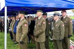 Uroczystości z okazji 82. rocznicy wybuchu II wojny światowej w Mokrej - uczestnicy uroczystości /fot. B. Półrolnik/