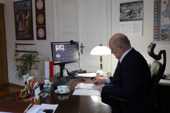 Uczestnicy wideokonferencji, której gospodarzem był Śląski Urząd Wojewódzki. 