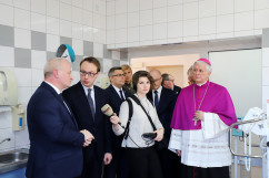 Galeria zdjęć z otwarcia nowoczesnego OIOMu w szpitalu MSWiA w Katowicach /fot. A. Karendał/