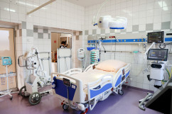 Galeria zdjęć z otwarcia nowoczesnego OIOMu w szpitalu MSWiA w Katowicach /fot. A. Karendał/