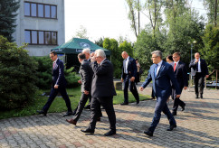 Galeria zdjęć z obchodów w Jastrzębiu-Zdroju z udziałem premiera Mateusza Morawieckiego oraz wojewody Jarosława Wieczorka /fot. A. Karendał/