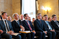 Galeria zdjęć z konferencji pn. „Program dla Śląska – dotychczasowe osiągnięcia” z udziałem premiera Mateusza Morawieckiego /fot. Anna Karendał/