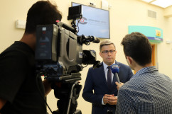 Otwarcie Centrum Radiochirurgii Nowotworów w Zakładzie Radioterapii gliwickiego Centrum Onkologii.