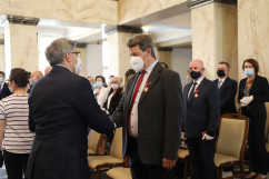 Wręczenie odznaczeń państwowych /fot. ŚUW/