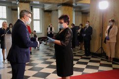 Wręczenie odznaczeń państwowym pracownikom służby zdrowia /fot. A. Księżnik/
