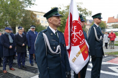 Uroczystość nadania sztandaru Izbie Administracji Skarbowej w Katowicach /fot. A. Księżnik/