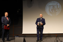 Jubileusz 10-lecia Muzeum Monet i Medali Jana Pawła II - przemówienie doradcy Wojewody Cz. Sobierajskiego /fot. A. Księżnik/