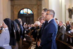 Galeria zdjęć z ostatniego pożegnania śp. abpa Szczepana Wesołego /fot. A. Karendał/
