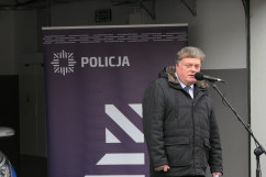 Otwarcie Posterunku Policji w Kroczycach - przemówienie Wicewojewody Śląskiego /fot. B. Półrolnik/