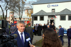 Fotogaleria z otwarcia Posterunku Policji w Porębie z udziałem wicewojewody śląskiego Mariusza Trepki.