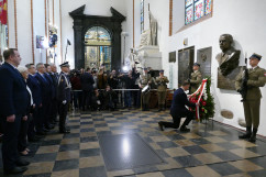 W Warszawie odsłonieto pomnik Wojciecha Korfantego /fot. A.Kucharzewska/