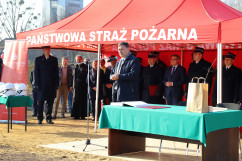 Uroczystość podpisania aktu erekcyjnego oraz wmurowania kamienia węgielnego pod budowę strażnicy Komendy Miejskiej Państwowej Straży Pożarnej w Bytomiu.