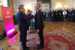 Fotogaleria z uroczystości wręczenia odznaczeń państwowych w Sali Marmurowej Śląskiego Urzędu Wojewódzkiego w Katowicach / fot. Anna Herz/