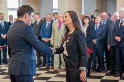 Uroczystość wręczenia odznaczeń w Śląskim Urzędzie Wojewódzkim