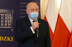 Ogłoszenie wyników konkursu na najaktywniejszego seniora i najaktywniejszą seniorkę w województwie - przemówienie Wicewojewody Śląskiego /fot. A. Księżnik/