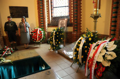 Galeria zdjęć z ostatniego pożegnania śp. abpa Szczepana Wesołego /fot. A. Karendał/