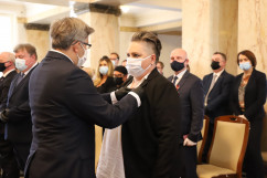 Wręczenie odznaczeń państwowych /fot. ŚUW/