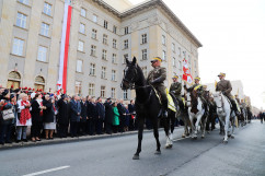 Galeria zdjęć z obchodów Narodowego Święta Niepodległości - setnej rocznicy /fot. A. Karendał/