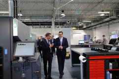Premier Mateusz Morawiecki z wizytą w firmie Marco w Gliwicach /fot. I. Matuszewska/