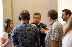 Galeria zdjęć z briefingu prasowego nt. dofinansowania lokalnej infrastruktury drogowej /fot. A. Karendał/