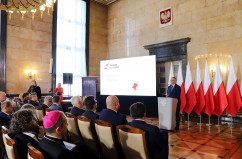 Galeria zdjęć z konferencji pn. „Program dla Śląska – dotychczasowe osiągnięcia” z udziałem premiera Mateusza Morawieckiego /fot. Anna Karendał/