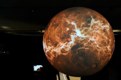 Otwarcie Planetarium w Chorzowie - ekspozycja Planetarium /fot. A. Księżnik/