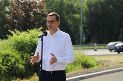 Wypowiedź premiera Mateusza Morawieckiego do mediów/fot. ŚUW 