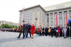 Zdjęcia z wojewódzkich obchodów Święta Narodowego Trzeciego Maja, 98. rocznicy wybuchu III powstania śląskiego oraz 90. urodzin gmachu ŚUW /fot. A. Karendał, A. Księżnik/
