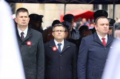 Zdjęcia z wojewódzkich obchodów Święta Narodowego Trzeciego Maja, 98. rocznicy wybuchu III powstania śląskiego oraz 90. urodzin gmachu ŚUW /fot. A. Karendał, A. Księżnik/