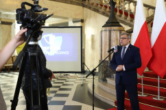 Briefing prasowy Wojewody Śląskiego dotyczący tarczy antykryzysowej /fot. A. Księżnik/