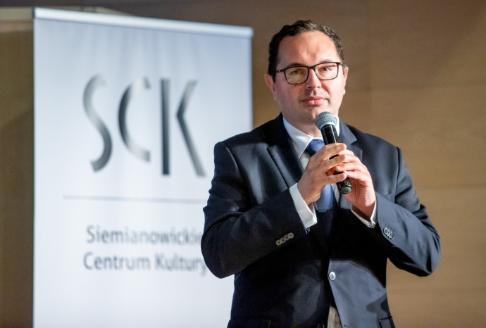 Wicewojewoda Śląski podczas Forum Ochrony Infrastruktury Krytycznej / Fot. ŚUW